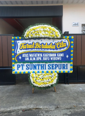 Papan Bunga Duka di Guguk Malintang